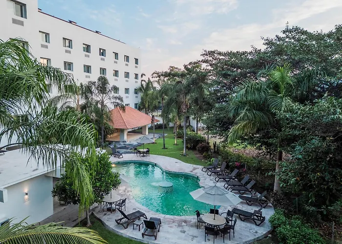 Comfort Inn Puerto Vallarta Golfside&Marina