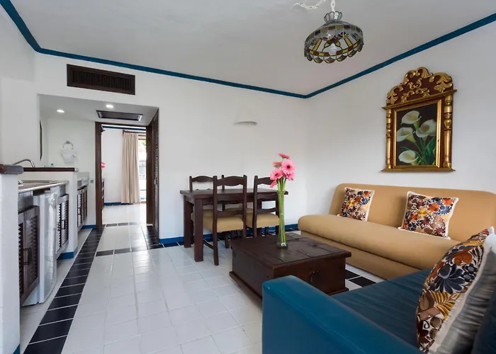 Los Arcos Suites Puerto Vallarta